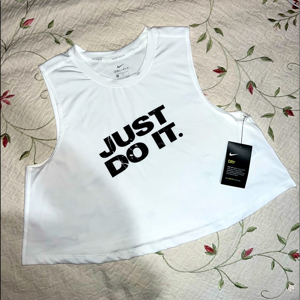 Nike tank